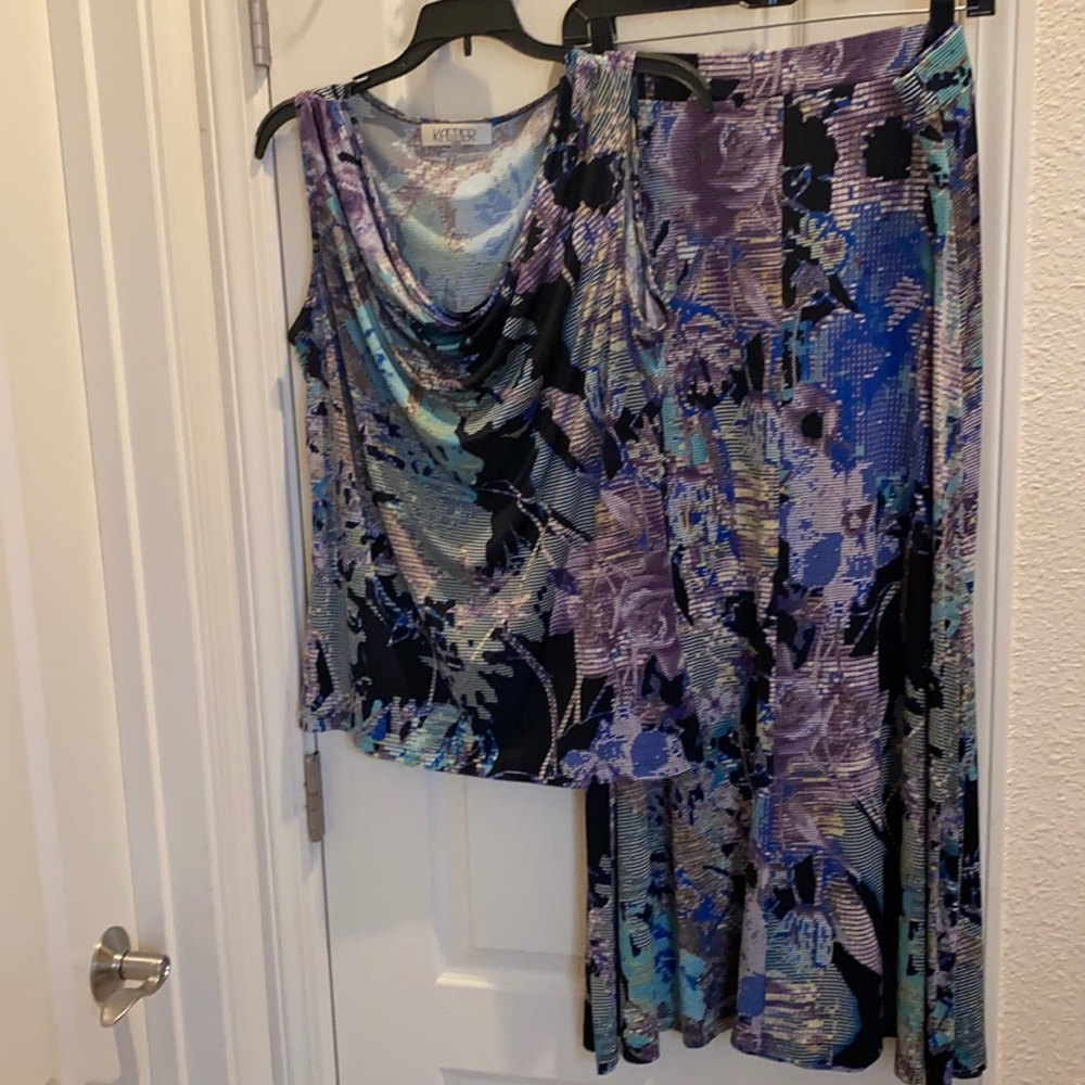 Kasper skirt set